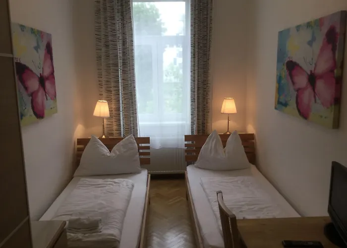 Ajo - Messe Flat - Self-check-in Aparthotel 3*